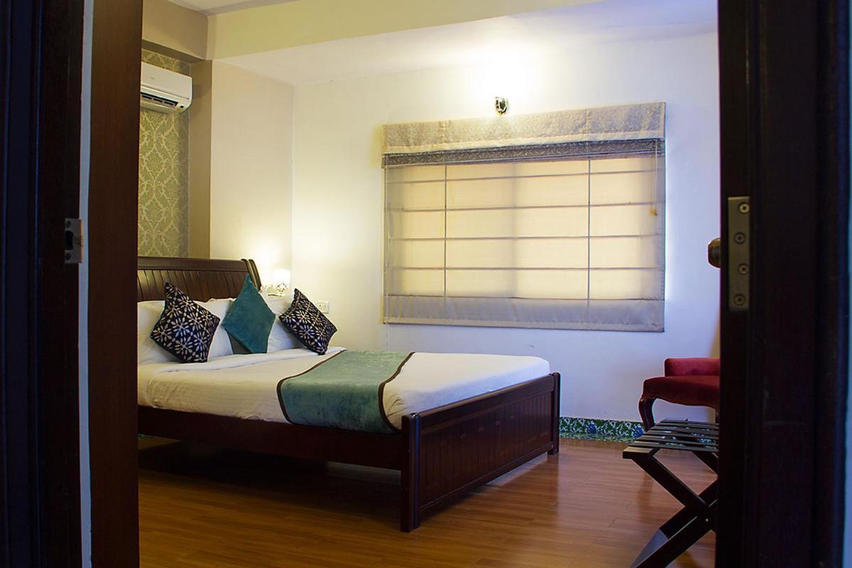 Orchid Suites - A Boutique Hotel Bangalore Off Residency Road Bagian luar foto