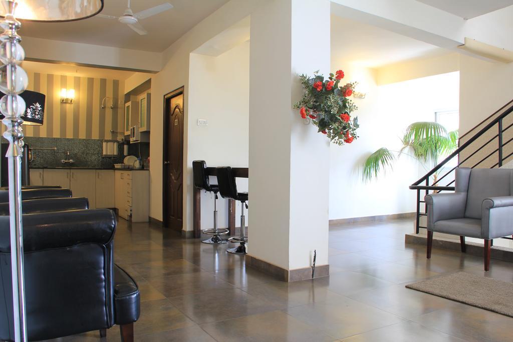 Orchid Suites - A Boutique Hotel Bangalore Off Residency Road Bagian luar foto