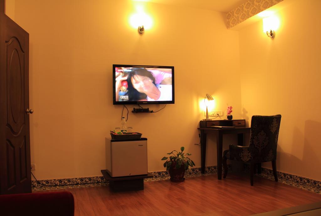 Orchid Suites - A Boutique Hotel Bangalore Off Residency Road Bagian luar foto