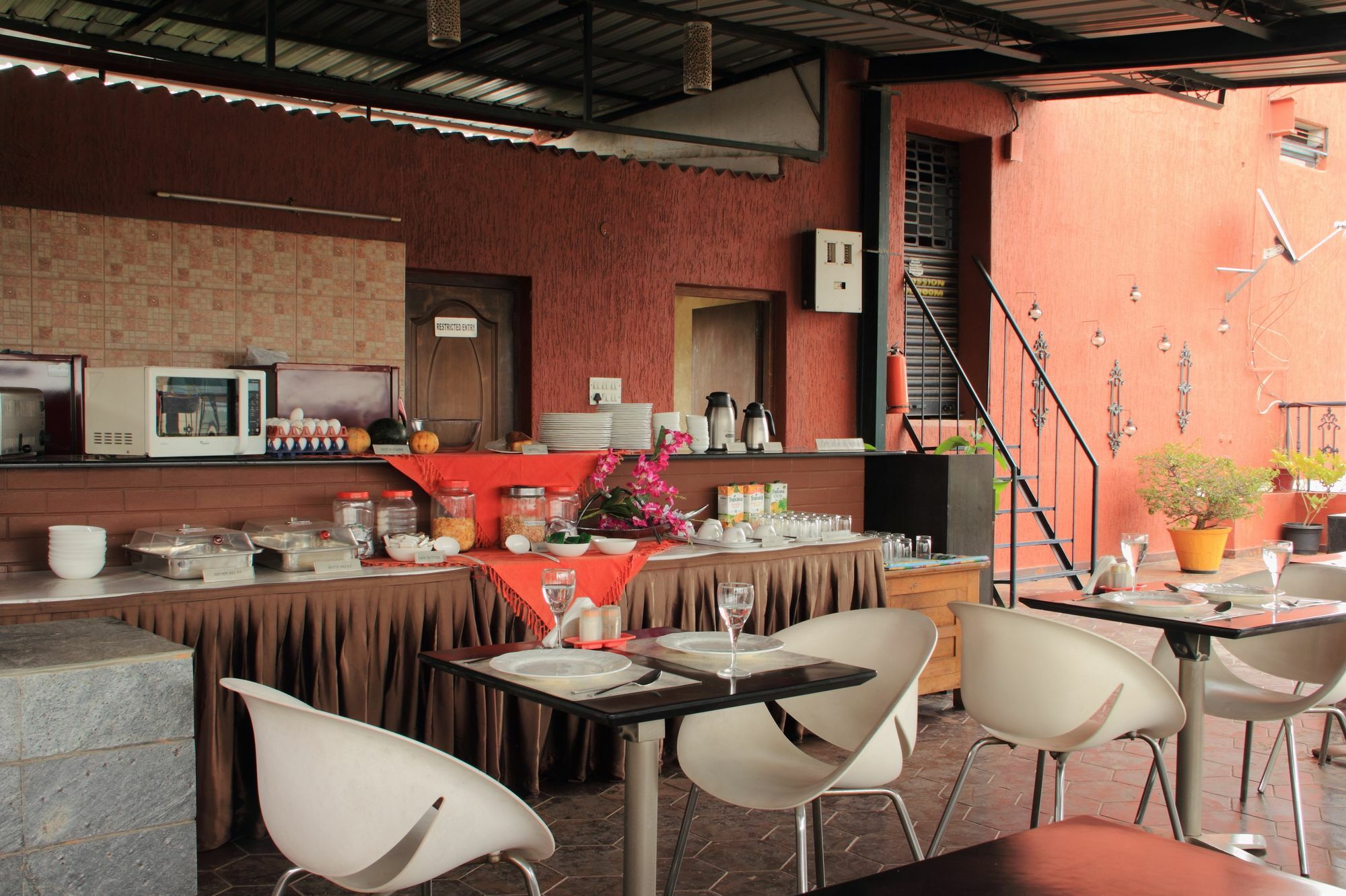 Orchid Suites - A Boutique Hotel Bangalore Off Residency Road Bagian luar foto